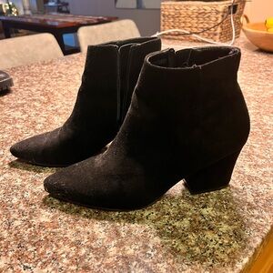 Forever 21 black boots